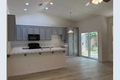 189 Sterling Oak Drive, Galt, CA 95632 - Photo 11