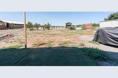 17225 Custer Avenue, Dos Palos, CA 93620 - Photo 33