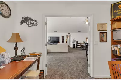 17225 Custer Avenue, Dos Palos, CA 93620 - Photo 9