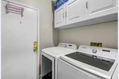 8427 Serio Way, Elk Grove, CA 98758 - Photo 35