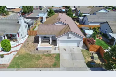8427 Serio Way, Elk Grove, CA 98758 - Photo 39