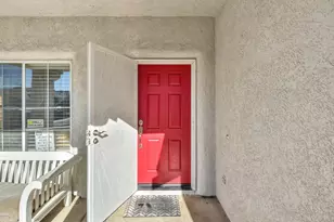 8427 Serio Way, Elk Grove, CA 98758 - Photo 3