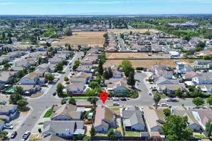 8427 Serio Way, Elk Grove, CA 98758 - Photo 45