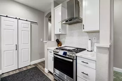 8427 Serio Way, Elk Grove, CA 98758 - Photo 15