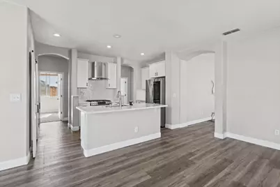 8427 Serio Way, Elk Grove, CA 95758 - Photo 13