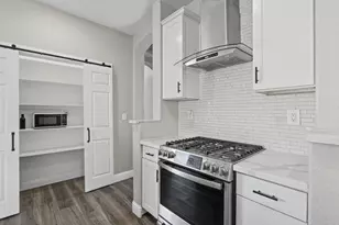 8427 Serio Way, Elk Grove, CA 95758 - Photo 21