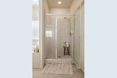 7250 Radha Drive, Sacramento, CA 95828 - Photo 23