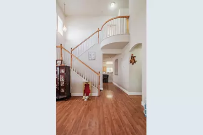 7250 Radha Drive, Sacramento, CA 95828 - Photo 3