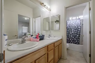 7250 Radha Drive, Sacramento, CA 95828 - Photo 31