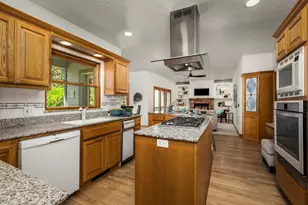 5790 Stanley Dr, Auburn, CA 95602 - Photo 15