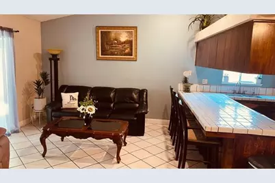 5900 Stone Bridge Lane, Bakersfield, CA 93313 - Photo 17