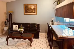 5900 Stone Bridge Ln, Bakersfield, CA 93313 - Photo 17