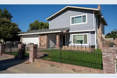 4221 Rosecrest Way, Sacramento, CA 95826 - Photo 1