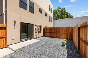 2820 D St, Sacramento, CA 95816 - Photo 55