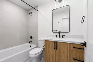 2820 D St, Sacramento, CA 95816 - Photo 29