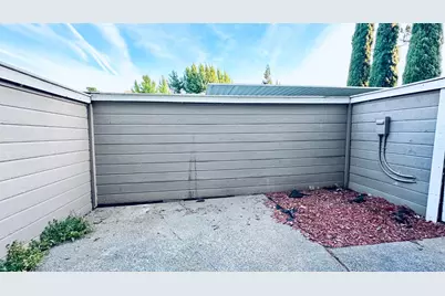 9101 Newhall Drive #69, Sacramento, CA 95826 - Photo 13