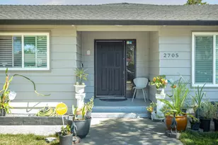 2705 Stoneridge Dr, Modesto, CA 95355 - Photo 3