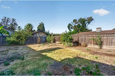 8616 Marlboro Ct, Stockton, CA 95210 - Photo 35