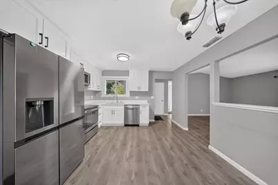 8616 Marlboro Ct, Stockton, CA 95210 - Photo 9