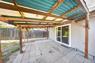 8616 Marlboro Ct, Stockton, CA 95210 - Photo 41