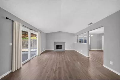 8616 Marlboro Ct, Stockton, CA 95210 - Photo 5