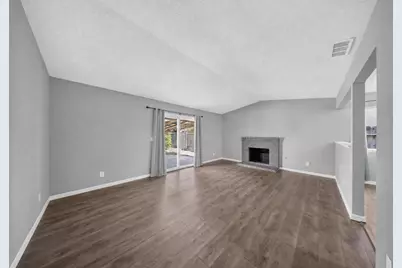 8616 Marlboro Ct, Stockton, CA 95210 - Photo 29
