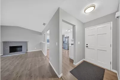 8616 Marlboro Ct, Stockton, CA 95210 - Photo 17