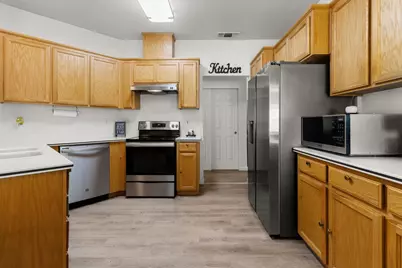 171 Aruba Circle, Sacramento, CA 95823 - Photo 21