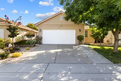 171 Aruba Circle, Sacramento, CA 95823 - Photo 1