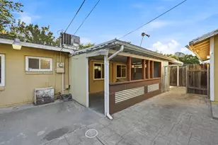 5241 59th St, Sacramento, CA 95820 - Photo 29