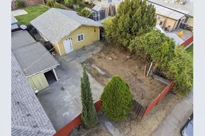 5241 59th Street, Sacramento, CA 95820 - Photo 31