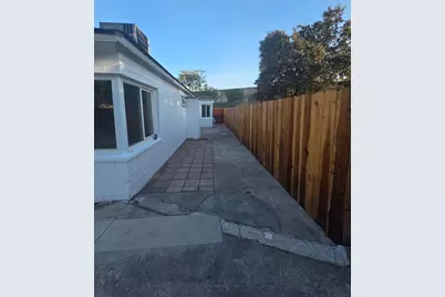 2303 Monte Diablo Avenue, Stockton, CA 95203 - Photo 5