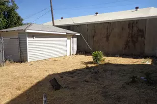 910 Calvados Ave, Sacramento, CA 95815 - Photo 21