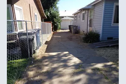 910 Calvados Avenue, Sacramento, CA 95815 - Photo 1