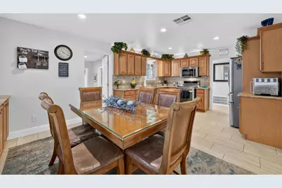 4337 Glenridge Drive, Carmichael, CA 95608 - Photo 19