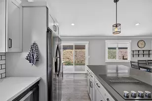 7136 Parkvale Way, Citrus Heights, CA 95621 - Photo 19