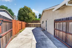 7136 Parkvale Way, Citrus Heights, CA 95621 - Photo 35