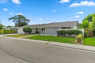 14 W Canterbury Dr, Stockton, CA 95207 - Photo 3