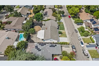14 W Canterbury Drive, Stockton, CA 95207 - Photo 35