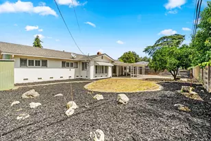 14 W Canterbury Dr, Stockton, CA 95207 - Photo 33
