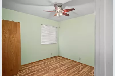 749 Meadow Way, Manteca, CA 95336 - Photo 13