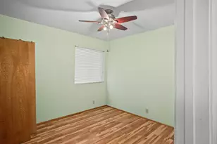 749 Meadow Way, Manteca, CA 95336 - Photo 13