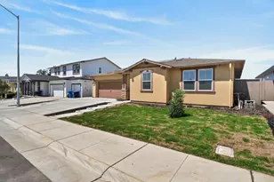 983 Amador Ave, Galt, CA 95632 - Photo 3