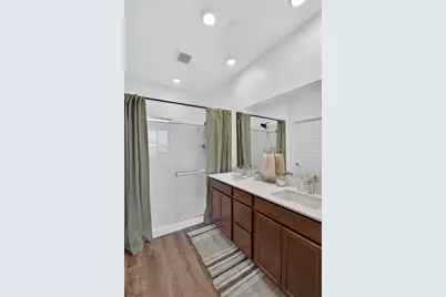 983 Amador Avenue, Galt, CA 95632 - Photo 37