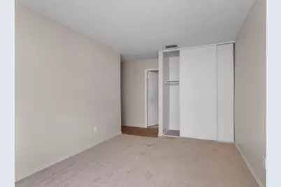 7949 Deer Water Drive, Sacramento, CA 95823 - Photo 17