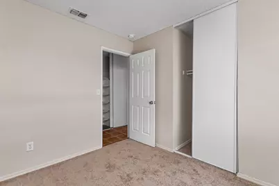 7949 Deer Water Drive, Sacramento, CA 95823 - Photo 11