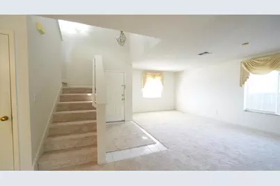 831 Waterford Avenue, Stockton, CA 95206 - Photo 9