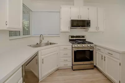 1220 Sun Valley Drive, Woodland, CA 95776 - Photo 7