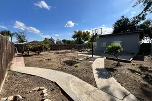5326 E Meadowood Dr, Stockton, CA 95215 - Photo 33