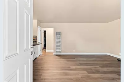 1707 W Swain Road #3, Stockton, CA 95207 - Photo 7
